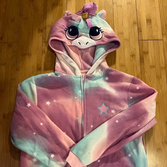 Cat & Jack Onesie Pajama/ sleepwear - Picture 4 of 9